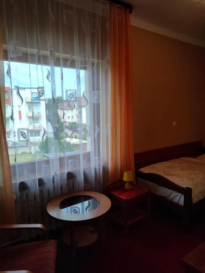 Delfin Bed and Breakfast Mielno  Buitenkant foto