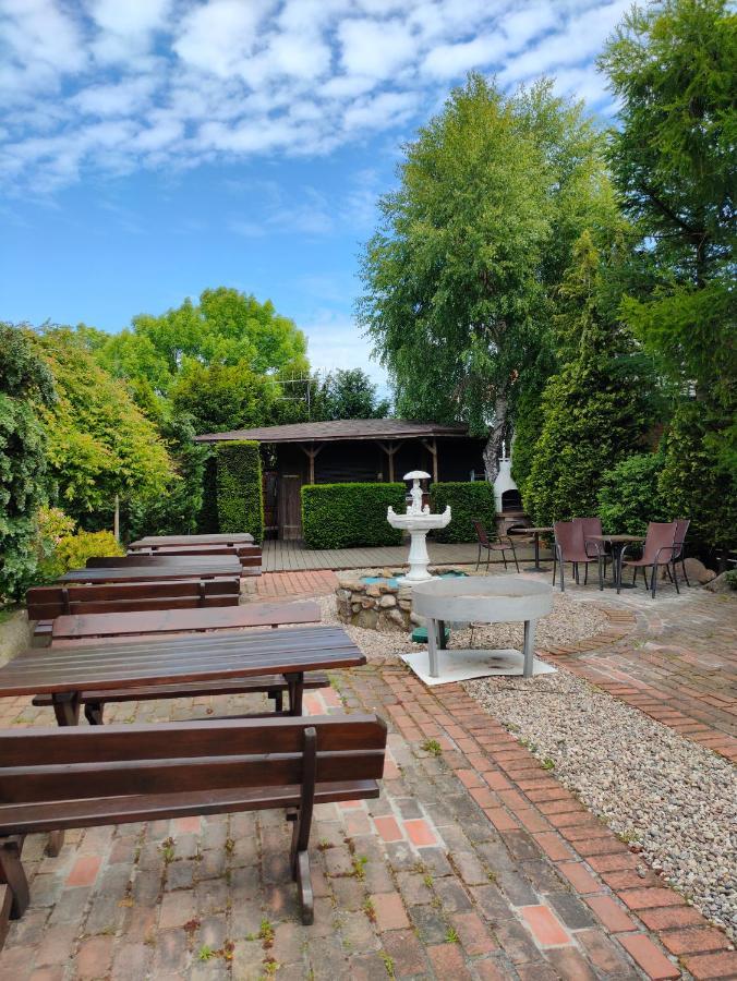 Delfin Bed and Breakfast Mielno  Buitenkant foto